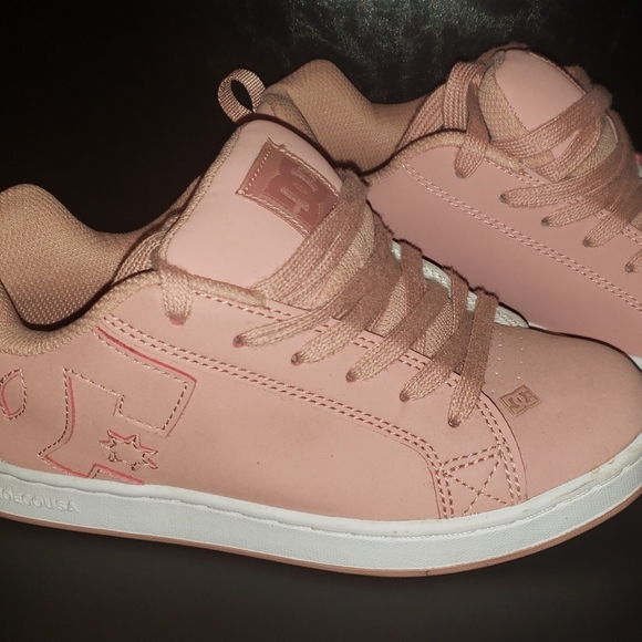 Pinks DC Shoes - Picture 1 of 4